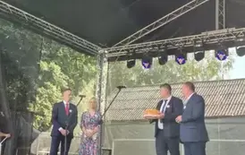 45e07f16-e483-4975-996d-cadb577b5949